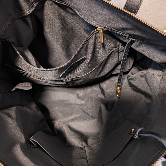 Fossil Sydney Large Black Tote - Picture 5 of 6